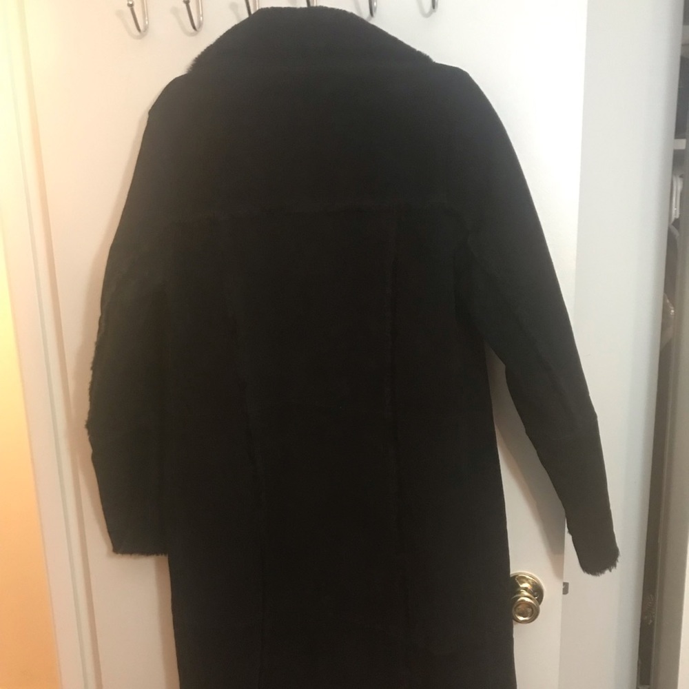 Black Shearling Coat. - image 2